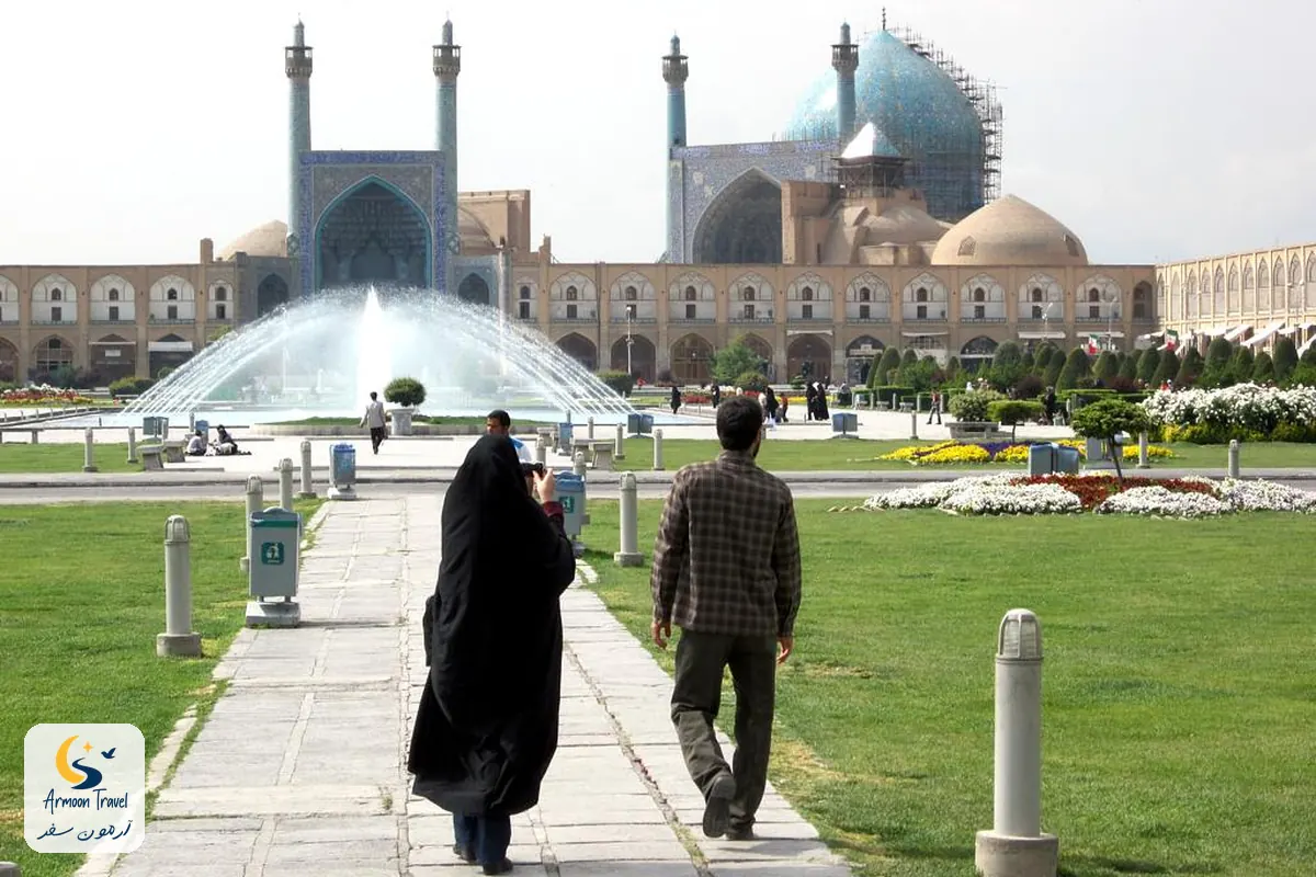 Classic Persia: Tehran, Kashan, Isfahan, Yazd & Shiraz