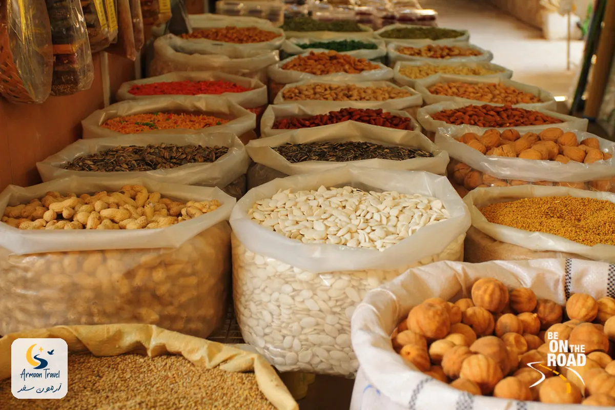 از هر کشور چه سوغاتی بخریم؟ راهنمای سوغات ۱۸ مقصد پرطرفدار