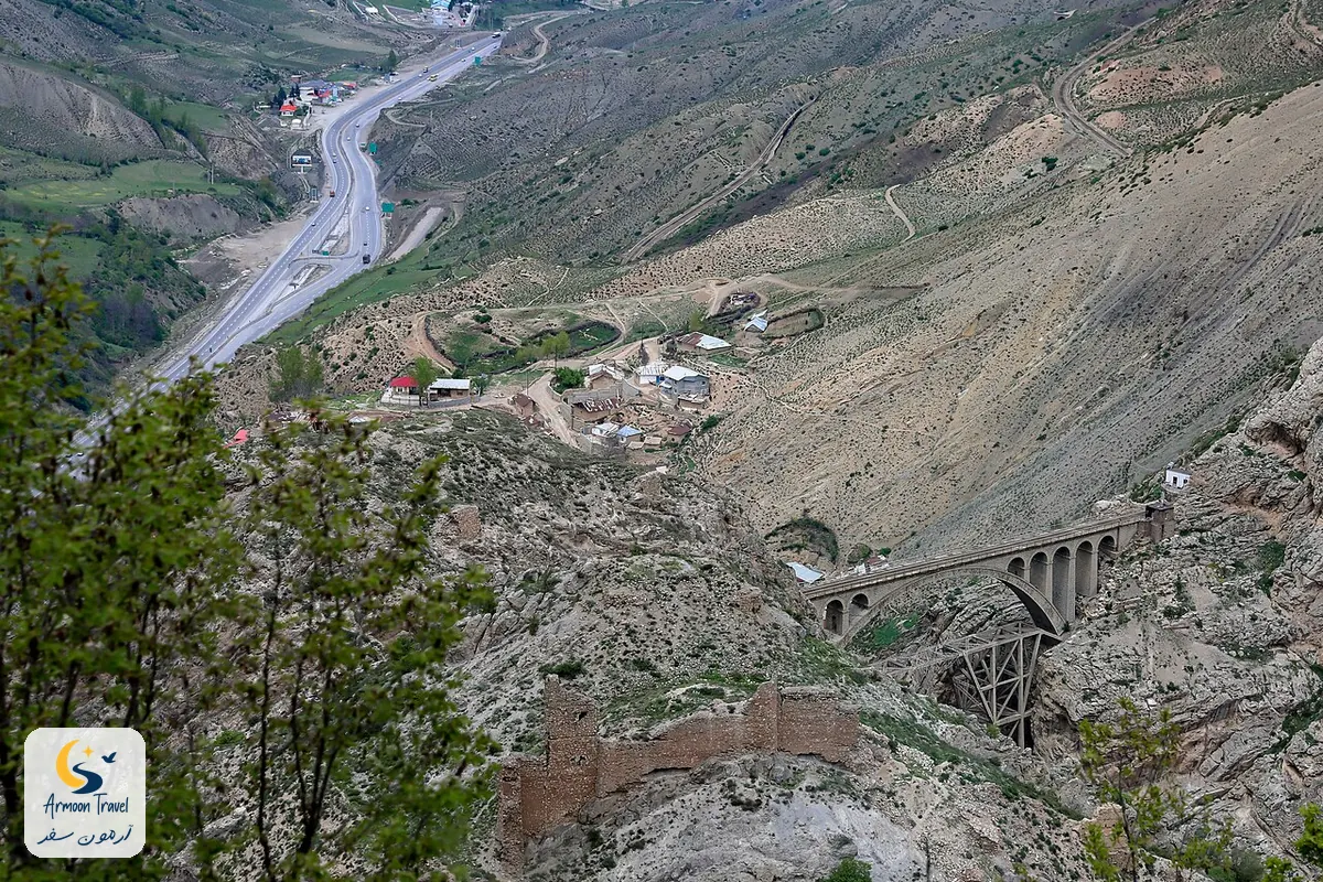 مسیر راه‌آهن در کوه‌های سوادکوه