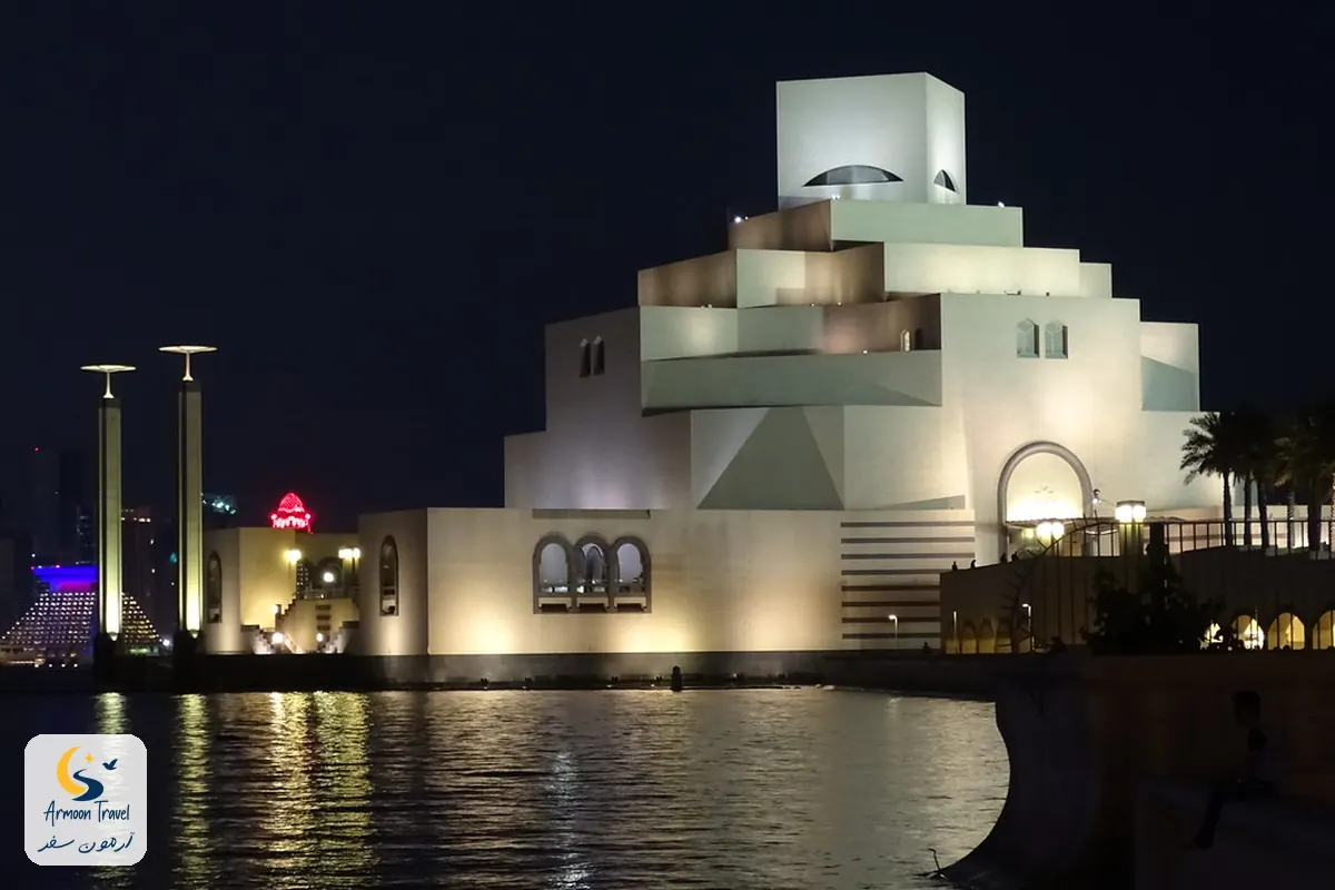 موزه‌ی هنر اسلامی در شب