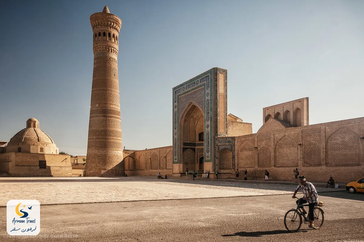 مناره‌ی کلان، بخارا